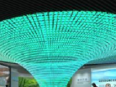 設(shè)計展廳時一定要充分展示空間特點